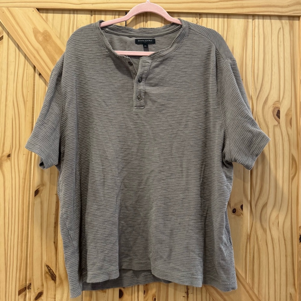 Banana Republic Men’s Shirt XL